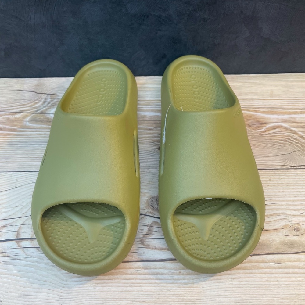 Crocs Mellow Recovery Slide - Picture 5 of 11